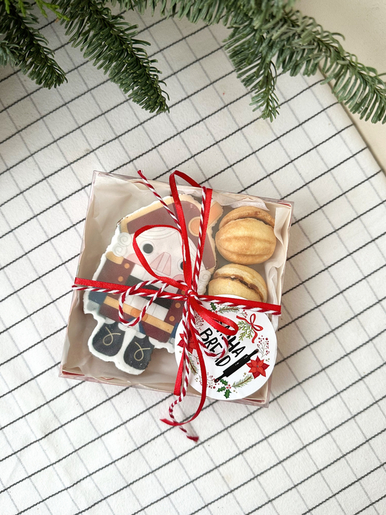 Фото №2 SASHA BREAD BAKERY Подарочный набор "Щелкунчик и орешки" 120гр.