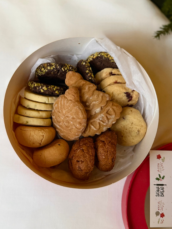 Фото №3 SASHA BREAD BAKERY Подарочный набор печенья